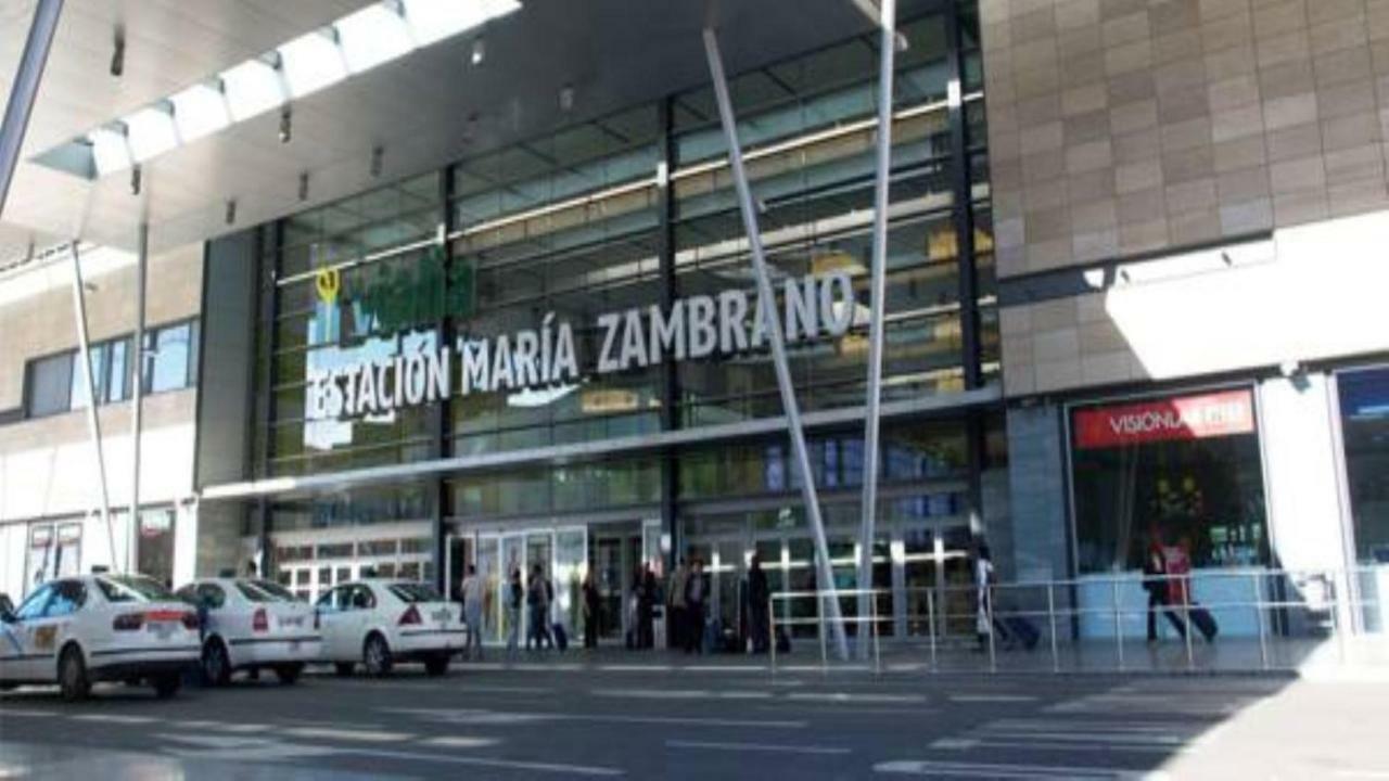 Appartamento Angosta del Carmen Málaga Esterno foto